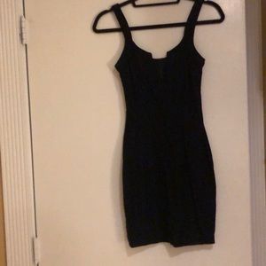 Black bodycon dress